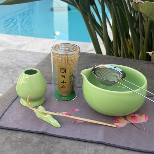 Signature Akito Matcha Kit